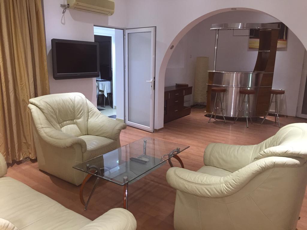 Apartament Unirii Centru Lägenhet Bukarest Exteriör bild