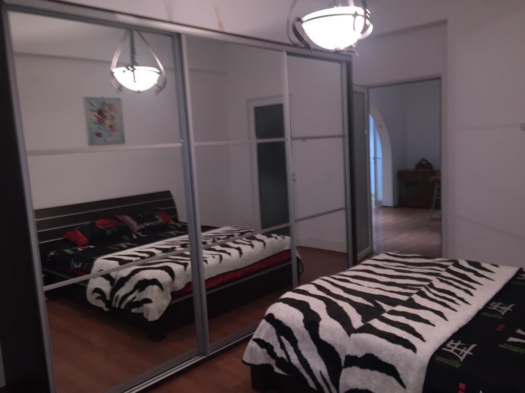 Apartament Unirii Centru Lägenhet Bukarest Rum bild