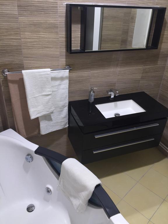 Apartament Unirii Centru Lägenhet Bukarest Exteriör bild